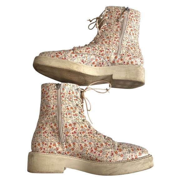 Schutz McKenzie Floral Print Leather Combat Boot Natural Cream Lace Up 9.5 Women - Picture 5 of 8